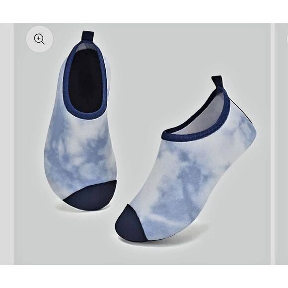 NWT WATELVE UNISEX SLIP ON SPANDEX ADULT WATER SHOES - Picture 3 of 5